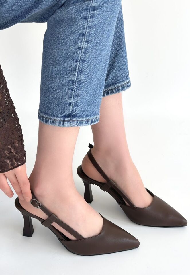 Hoost Kahverengi Cilt Topuklu Ayakkabı