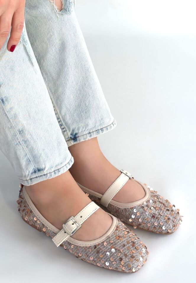 Moden Bej Süet Babet Ayakkabı